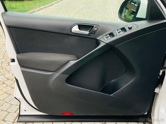 Volkswagen Tiguan 1.4TSI MANUÁL VÝHŘEV SENZORY SERVISKA - 15