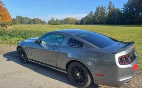 Ford mustang 3.7l - 15