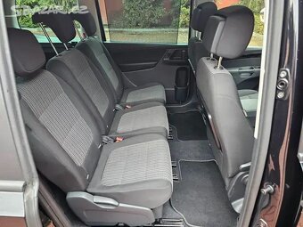 Seat Alhambra 2.0 TDI,1.Majitel,7míst,Xenon,kamera,Tažné. - 15