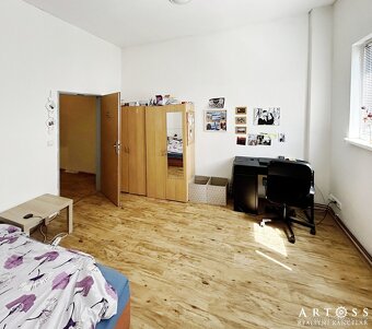 (ŠM19) Pronájem bytu 65 m2 se 2 pokoji s vlastní kuchyňkou,  - 15