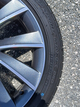 Nová orig alu kola Škoda Superb Pegasus, Dunlop 235/45/18 - 15