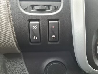 RENAULT TRAFIC 1,6 dCi 70 kW  9-MÍST NAVI LONG  TEMPOMAT - 15
