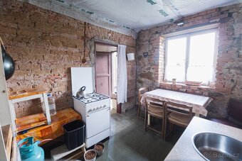 Prodej kamenného rodinného domu v Okounově (okr. Chomutov) - 15