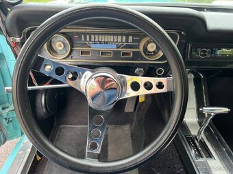 1965 Ford Mustang V8 - 15