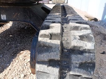 Pásový minibagr CASE CX 26C - 15