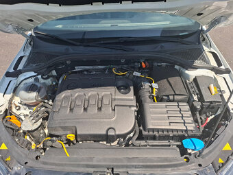 Škoda Octavia 3 RS 2.0TDi 135kW,DSG,tempomat - 15