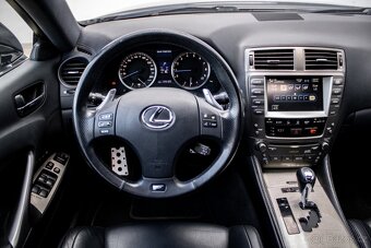 Lexus IS-F 5.0 V8 RWD AT8 - 15