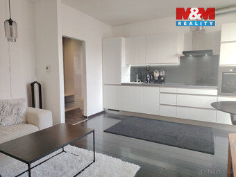 Prodej bytu 2+kk, 43 m², Praha, ul. Na Maninách - 15