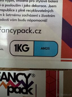 Stylová barevná papírová stylová výplň balíky a darky - 15