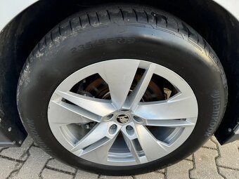 Škoda Enyaq 60 Loft/tažné/kamera/LED/tepelko/kessy/30.000km - 15