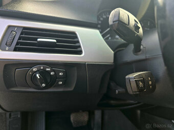 BMW Řada 3 330XD 170kW 4x4 Touring - 15