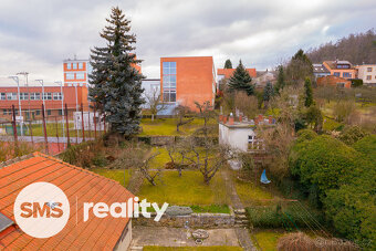 Prodej rodinného domu, 4+1,143 m² se zahradním domem 1+1, 49 - 15