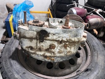 motor z motocyklu ČZ 150 - 15