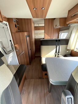 Obytný vůz Weinsberg CaraLoft 700 Fiat Ducato 2021 30000km - 15