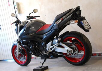 Suzuki GSR 600 Limitovaná Edice - krásný stav,původ ČR - 15