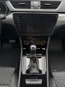 Škoda Superb 3 1.4 TSI 110kw DSG, ACC, STYLE - 15