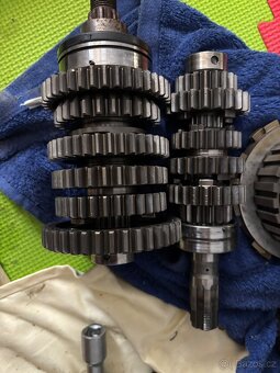 Klikova hridel ojnice prevodovka spojka Suzuki Gsxr750 00-03 - 15