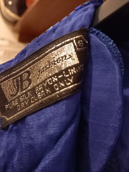 Prodám exkluzivní luxusní společenské šaty. - 15