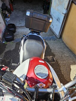 Honda transalp xl700va - 15