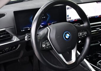 BMW i4 eDrive40 - 15
