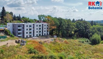 Prodej novostavby bytu 2+kk s balkónem, parkovacím stáním a - 15