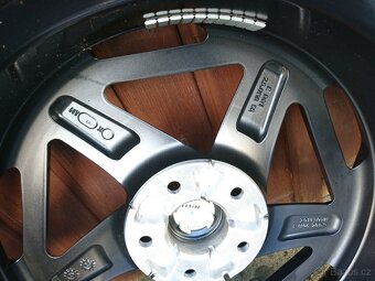 Hyundai i30 N-Line 18" originální letní kola 225/40/R18 - 15