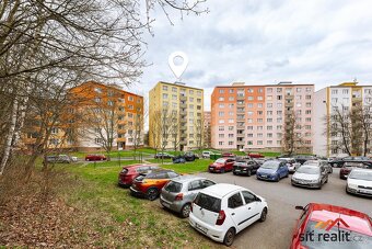 Prostorný byt 4+1, 84 m2, klidná ulice, výhledy do zeleně, K - 15