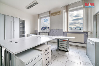 Prodej výrobního objektu, 2800 m², Planá, ul. Zámecká - 15