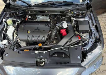 Mitsubishi Lancer 1,8i Pravidelný servis 1 Majit benzín - 15