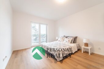Prostorný a úsporný  RD, 6+kk, 183 m2 v obci Jenštejn - 15