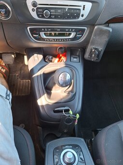 Renault Scenic 1.5 DCI 81kw Grand 7 míst Klima Model 2012 - 15