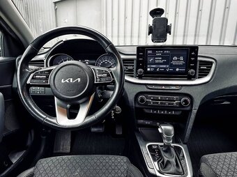 Kia Ceed SW 1.5 T-GDi Silver A/T - 15