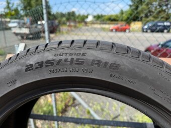 Zánovní letní pneu 235/45/18 Pirelli Cinturato P7 VOL - 15