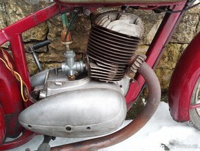 Jawa 250 pérák - 15