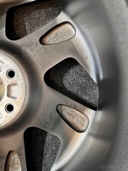 5x114,3 R19 Honda CRV originál Alu disky - TOP - 15