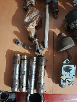 Gaz 21,24,Škoda náhradní díly - 15