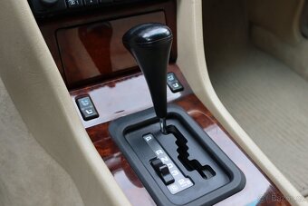 MERCEDES-BENZ 124 E420 205kW - 15