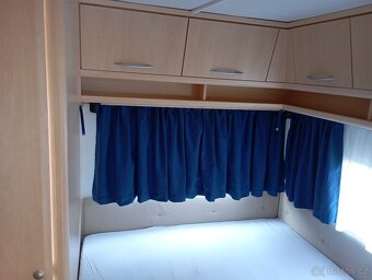 Karavan Calista 450, Soláry 400 Wp, rok 2003, 12V TV s DVD - 15