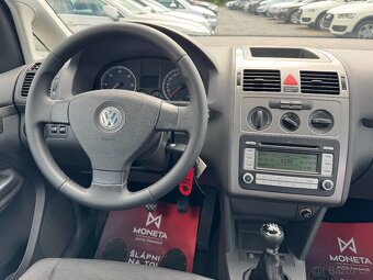 Volkswagen Touran 1.9TDi 77KW 7míst BEZ KOROZE - 15