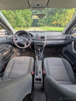 Škoda Octavia 1 1.6 75 kW MPI - 15