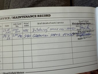 Royal Enfield Meteor 350 - Stellar Red - 15