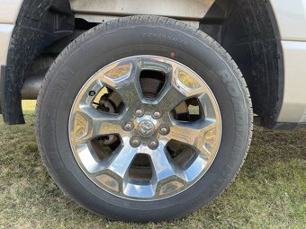 Dodge RAM 1500 BIGHORN r.v.2020 - 15