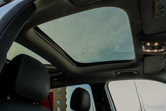 Mercedes-Benz EQB 250 - 15