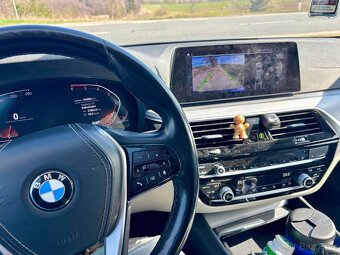 BMW 530 X Drive g31 2019 - 15