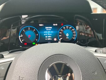 Volkswagen Golf 2.0TDI 110kW DSG STYLE MATRIX - 15