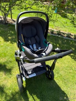 Bugaboo fox 3 + Autosedačka (0-15 měsíců) - 15