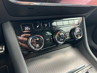 Škoda Superb III FACE 2.0 Tdi 110Kw Sportlina 360kamera 2022 - 15