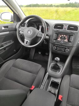 VW Golf 6 Combi 2,0 TDi Highline, Panorama,Navi, nová STK - 15