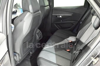 PEUGEOT 3008 II (2) BlueHDi 130 S&S ALLURE EAT8 05/2021 - 15
