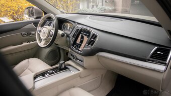 Volvo XC90 B5 - 15